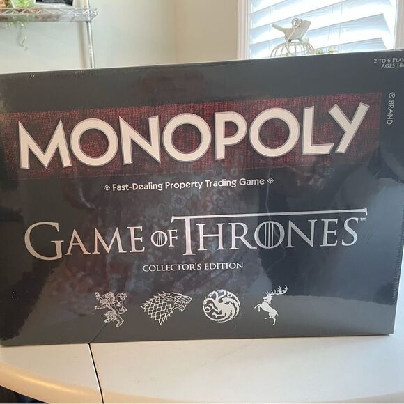 GAME OF THRONES MONOPOLY GAME MIB